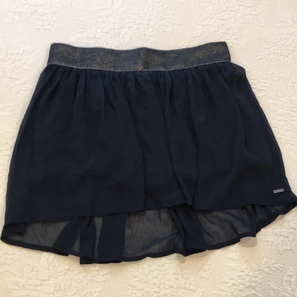 Bundle of two cute Hollister skirts size small - Picture 6 of 13